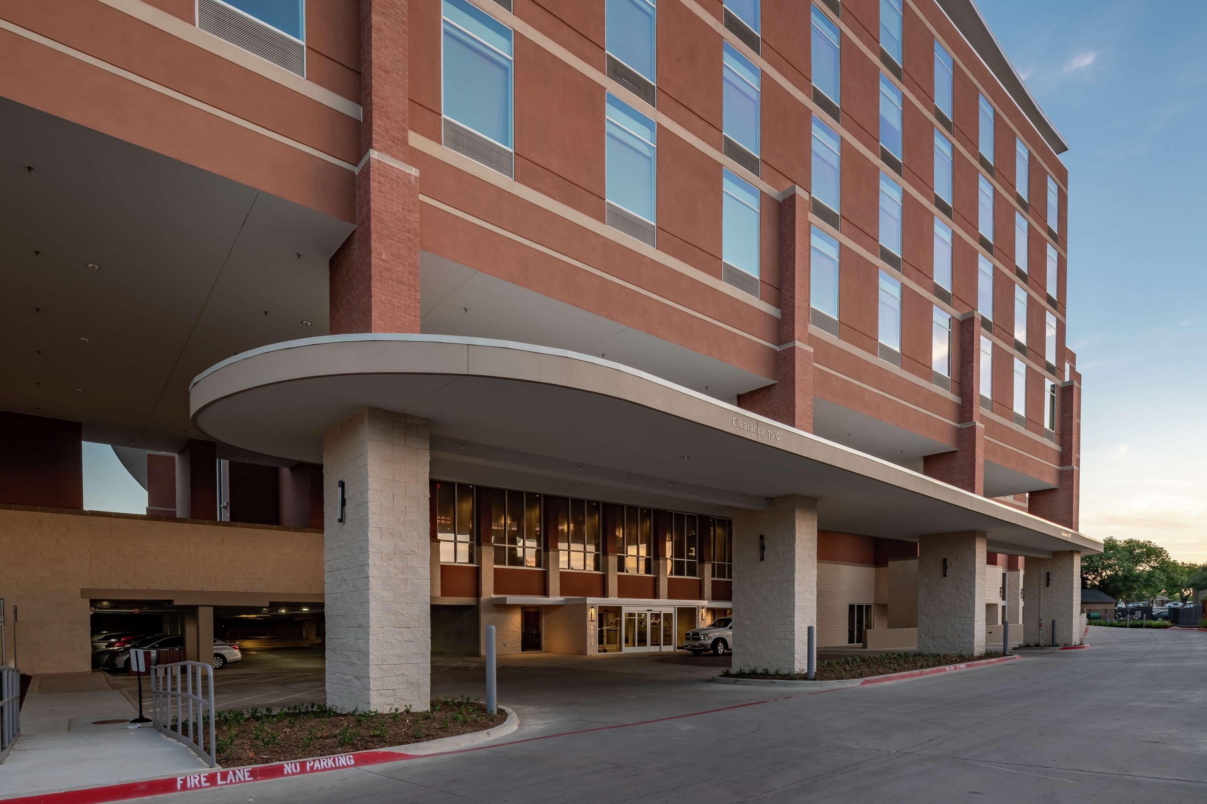 Hilton Garden Inn Dallas At Hurst Conference Center Bagian luar foto